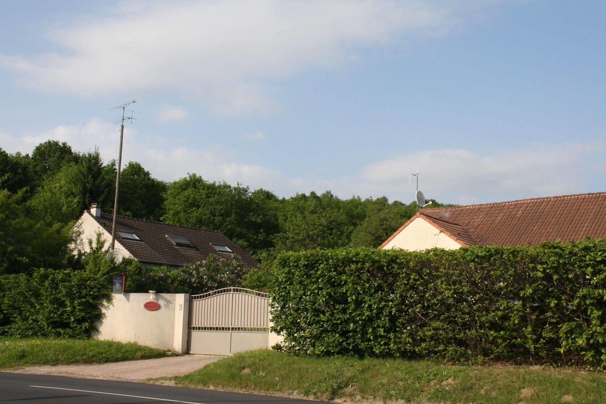 La Raimbaudiere Bed & Breakfast Guigneville-sur-Essonne Dış mekan fotoğraf